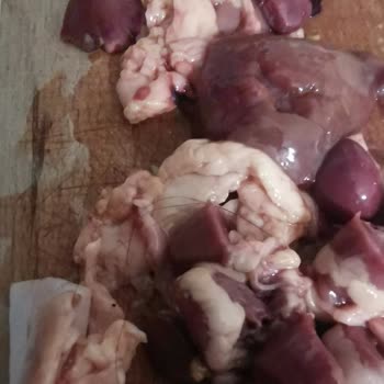 Şok Marketler Badi Piliç. Ciğer!