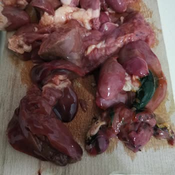 Şok Marketler Badi Piliç. Ciğer!