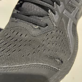 Asics Koşu Ayakkabısı File Yırtılması.