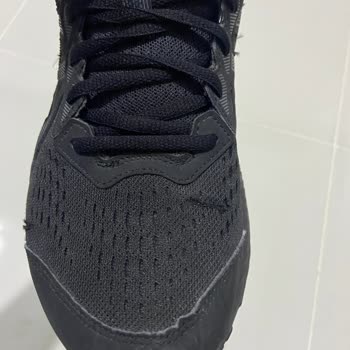 Asics Koşu Ayakkabısı File Yırtılması.