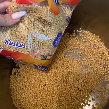 Piyale Marka Kuskustan Böcek Çıktı