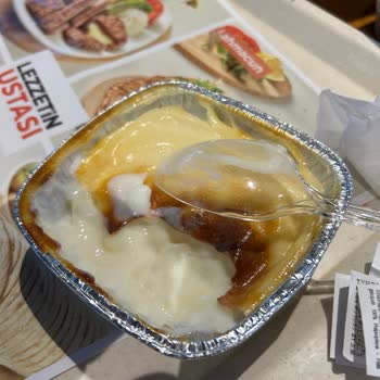 Günaydın Restaurant Yakışıksız Servis Sunum