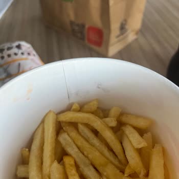 Burger King Kullanılmış Paketlerde Sipariş