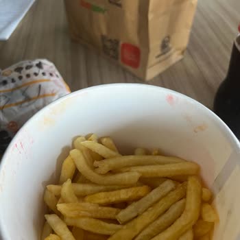 Burger King Kullanılmış Paketlerde Sipariş