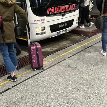Pamukkale Turizm Çocuğum Yolda Kaldı: Eskişehir Otobüsü Gecikmesi Ve Mağduriyet