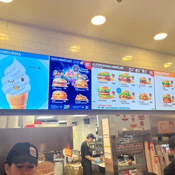 İstinyePark Reklamda Gösterilen Oyuncağın Olmayışı