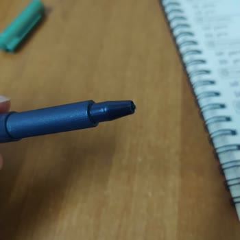 Faber Castell Keçeli Kalem İçine Kaçtı