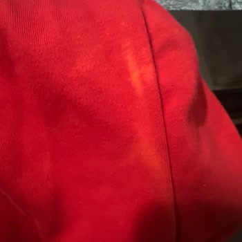 Kosla Leke Çıkarıcı Adidas Sweatshirtümü Maf Etti!