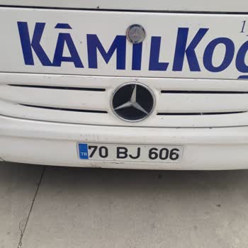 Kamil Koç Şoför Yolcudan Bagaj İçin Para Talep Ediyor.