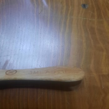 Magnum Dondurma Çubukları Üzerindeki Tırtıklı Kesici Oluşumlar