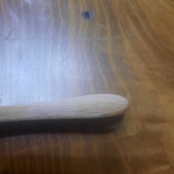 Magnum Dondurma Çubukları Üzerindeki Tırtıklı Kesici Oluşumlar