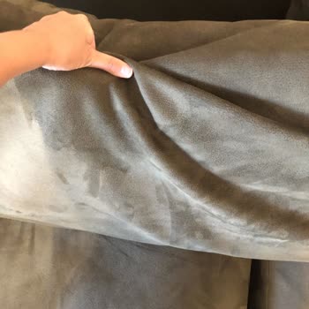 Tepe Home Koltuklarının Süngerleri Çok Boş Kısa Sürede Ezildi