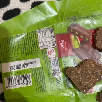 Nestle Tarihi Geçmemesine Bozuk Çıkan Çikolata