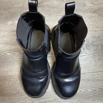 Zara'dan Aldığım Botların Aşırı Kalitesizliği