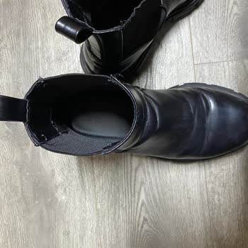 Zara'dan Aldığım Botların Aşırı Kalitesizliği