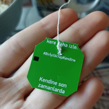 Doğadan Çay Poşetinin Tutacak Yeri