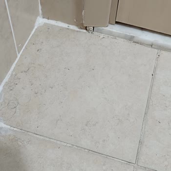 Larina Thermal Resort & Spa Temizlik Ve Müşteri Memnuniyeti Sıfır Her Şey Para Alana Kadar