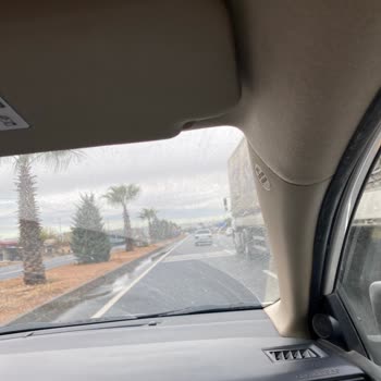 Toyota Cam Sileceklerinin. Daha İyi Temizler Şekilde Yapılması Gerek