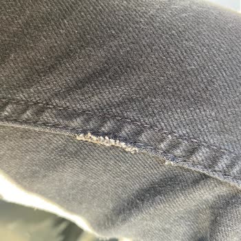 Bershka Pantolonum Yırtık Çıkması