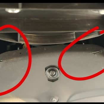 A101'in Hasarlı Gelen Motor, Boşa Bekletmesi