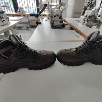 Scooter Ayakkabı Sıfır Gibi Scooter Botun Tabanı Parçalandı