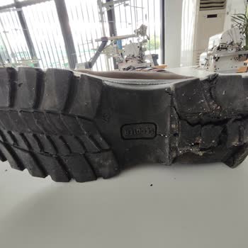 Scooter Ayakkabı Sıfır Gibi Scooter Botun Tabanı Parçalandı