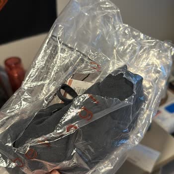 beyyoglu store Beyyoglu Kıyafet Paketlerini Açık Gönderdi