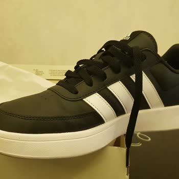 In Street Mağaza Adidas Ayakkabı Mağduriyeti.