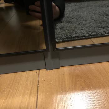 Engince Yaşam Alanları Gardırop Kapak Arızası Ve Servis Sorunu
