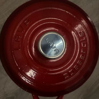 Lava 24cm Döküm Tencere