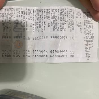 File Market Çömlek Yoğurt Küflü Çıktı