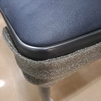 İstikbal 3.5 Aydır Teslim Alınamayan Sandalyelerin Sürekli Hasarlı Olması