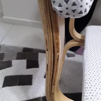 Kilim Mobilya Ayaklarda Açılma Ve Leke