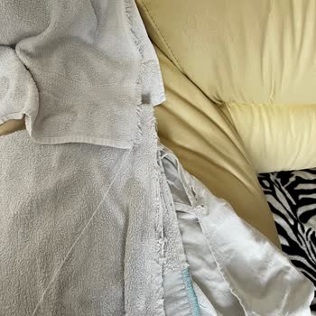 Bosch Çamaşır Makinesi Yırtılmadık Eşya Bırakmadı!