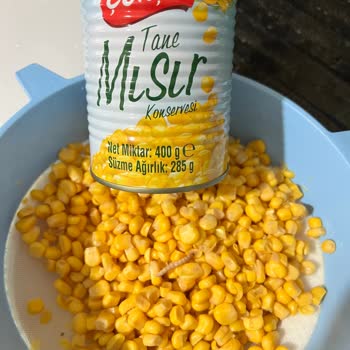 A101 Mısır Konservesinde Boylu Boyunca Uzanan Kurt