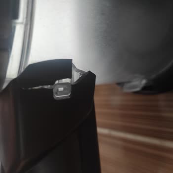 BİM Dikey Şarjlı Süpürge