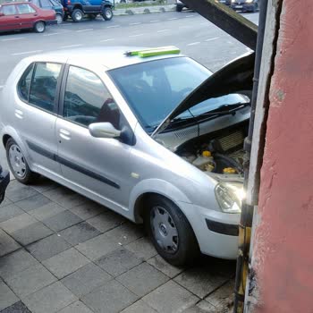 Beykoz Belediyesi Kaldırımlar İşgal Ediliyor!