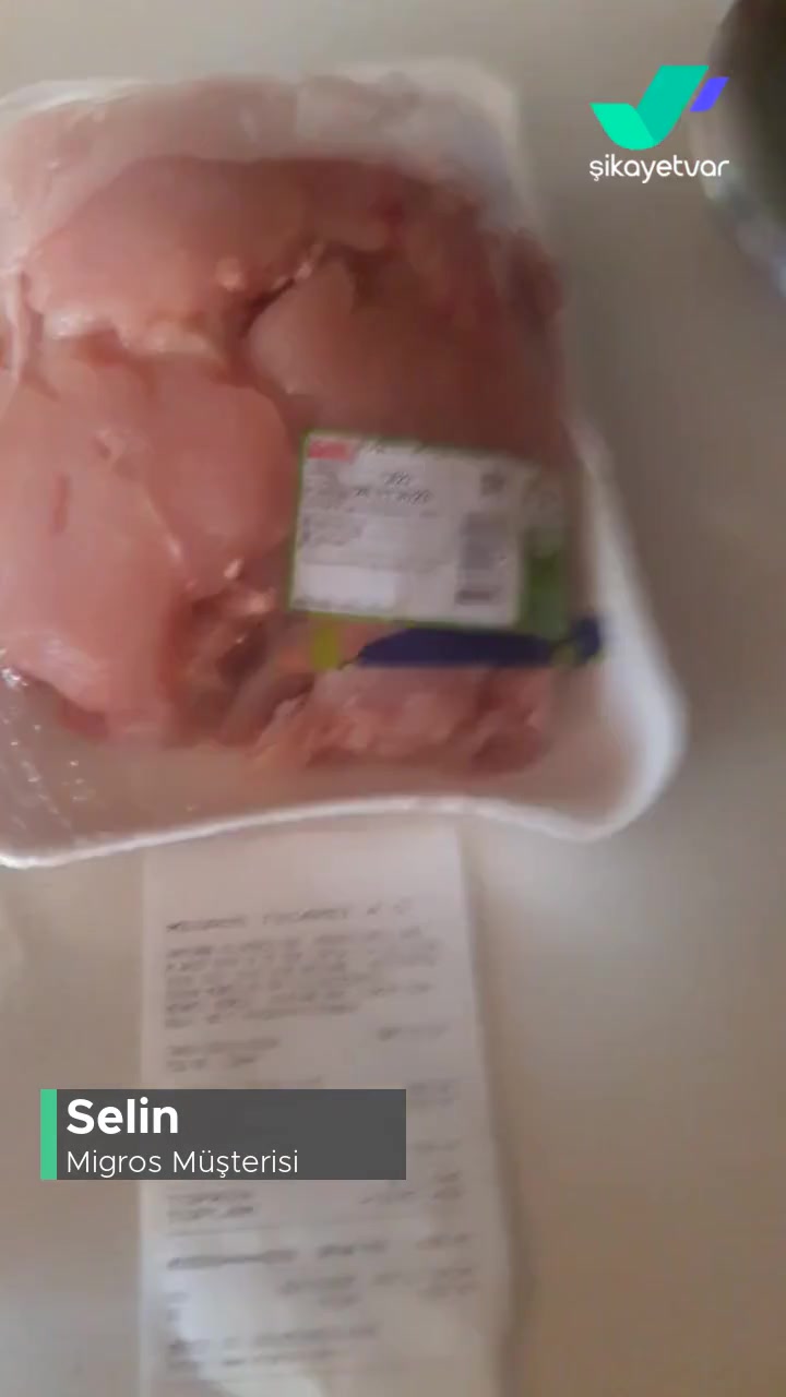 Antalya Migros Kasap Reyonu Görevlisin Davranışı! videonun kapak resmi