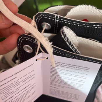 Defolu Converse Ayakkabı Ve Eksik Hizmet!
