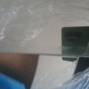 Efe Ayna Dekorasyon İnternetten Satın Alınan Ayna Üründe Defo Sorunu