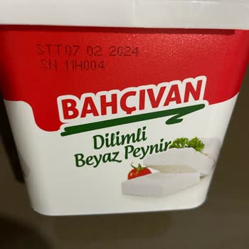Mazot Kokulu Bahçıvan Dilim Beyaz Peynir