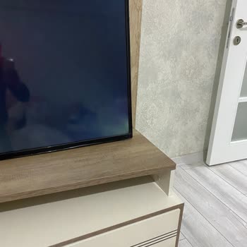 Reeder TV Bozuk, Bin Pişmanım