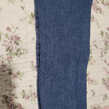 Boyner Mavi Jeans Pantolonda Çizgi Hatası Oldu