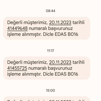 Dicle Elektrik Dağıtım Elektrik Direğinden Kivilcim Çıkması