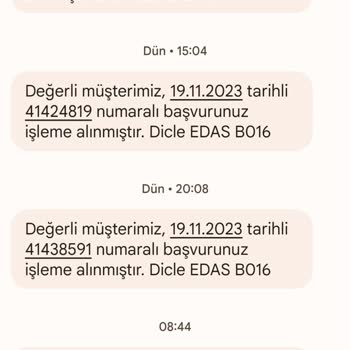Dicle Elektrik Dağıtım Elektrik Direğinden Kivilcim Çıkması