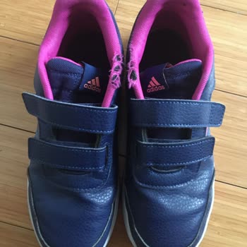 Deichmann'dan Alınan Adidas Spor Ayakkabının Kalitesizliği