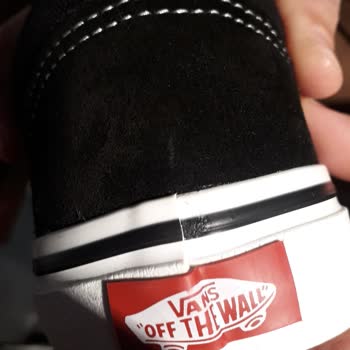 Ayakkabı Center Orijinal Olmamasına Rağmen Orijinal Denilmesi