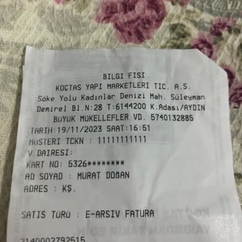 Koçtaş Askılık Daha Dik Duramıyor...
