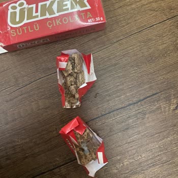 Ülker Tarihi Geçmemiş Bozuk Çikolata