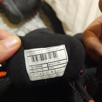 Lumberjack Sol Ayakkabının Çakma Sağ Ayağın Orijinal Olması